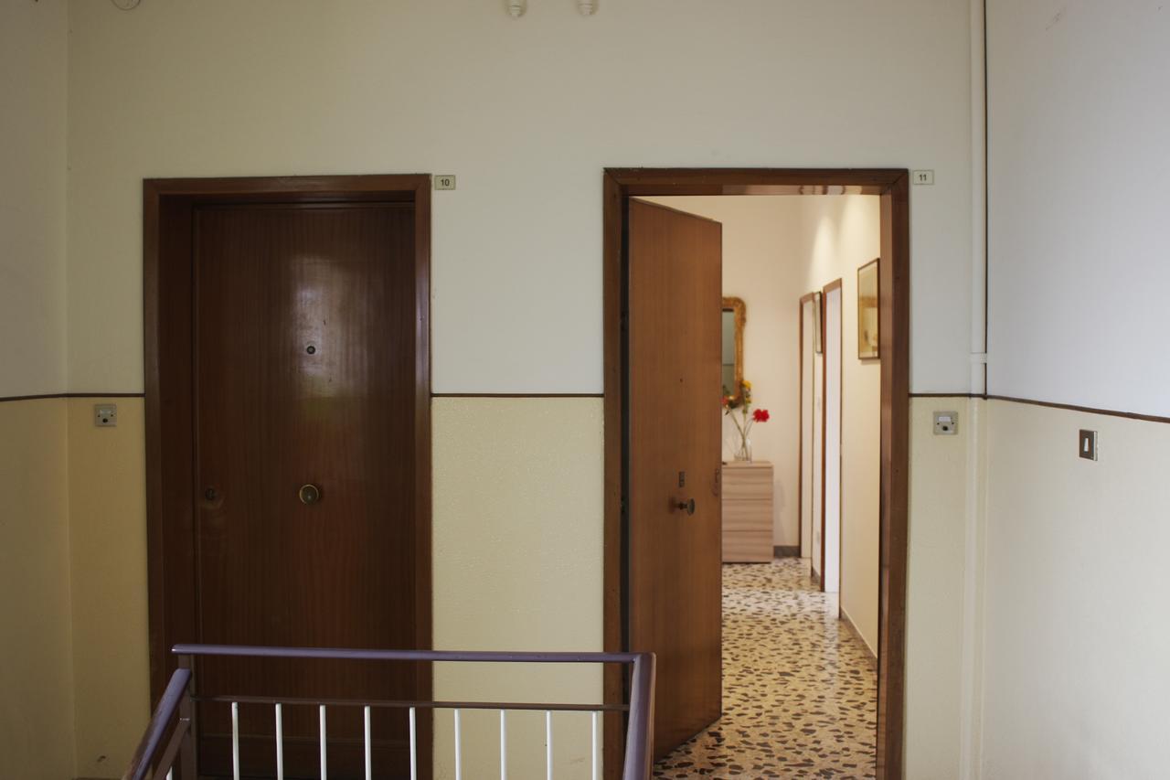 Bright&Cozy C5 Fiera Apartment ボローニャ エクステリア 写真