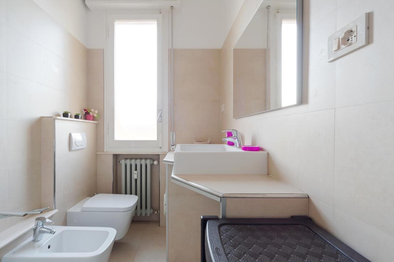 Bright&Cozy C5 Fiera Apartment ボローニャ エクステリア 写真