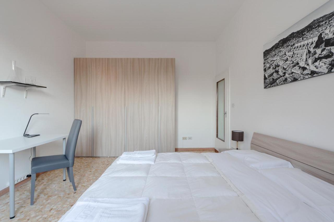 Bright&Cozy C5 Fiera Apartment ボローニャ エクステリア 写真